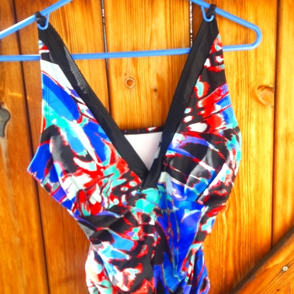 George multi color one piece swim suit - Picture 3 of 6
